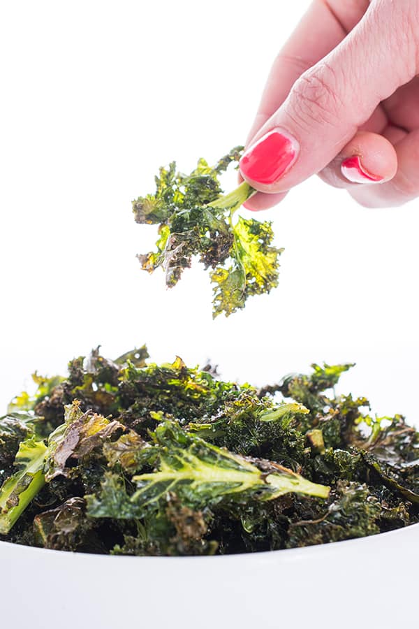Kale chips in a bowl