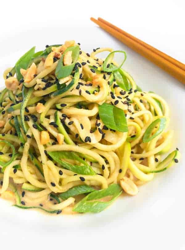 Cold Sesame Peanut Zoodles - The Lemon Bowl