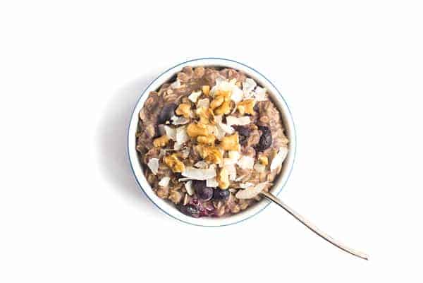 5-Ingredient Blueberry Muffin Oatmeal Bowl with Shredded Coconut - a healthy, gluten free breakfast recipe