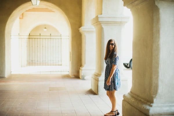 liz-walking-balboa-park
