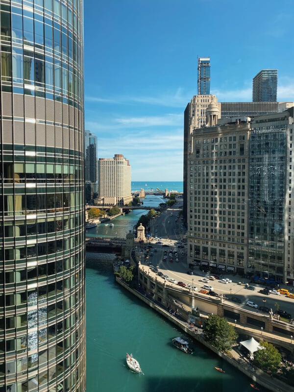 10 Spots for Foodies in Chicago