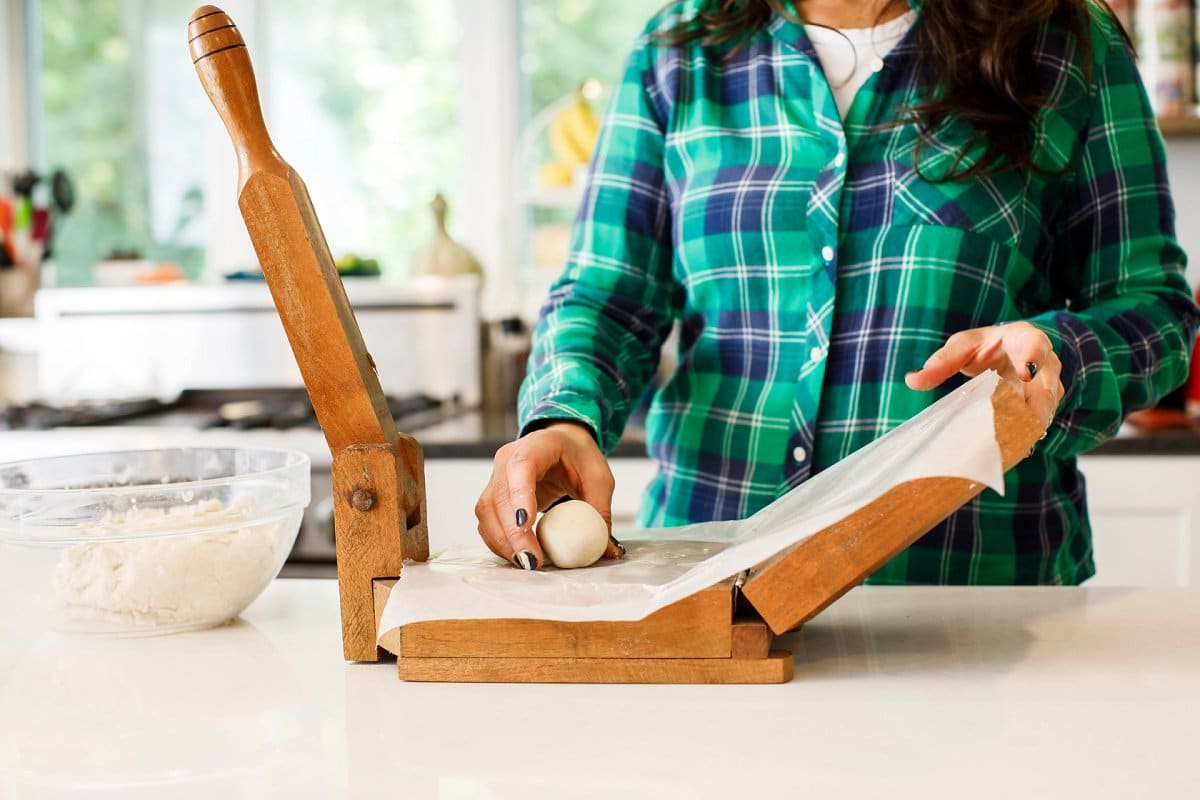 corn tortilla press