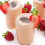 Strawberry Mango Chia Smoothie in a jar