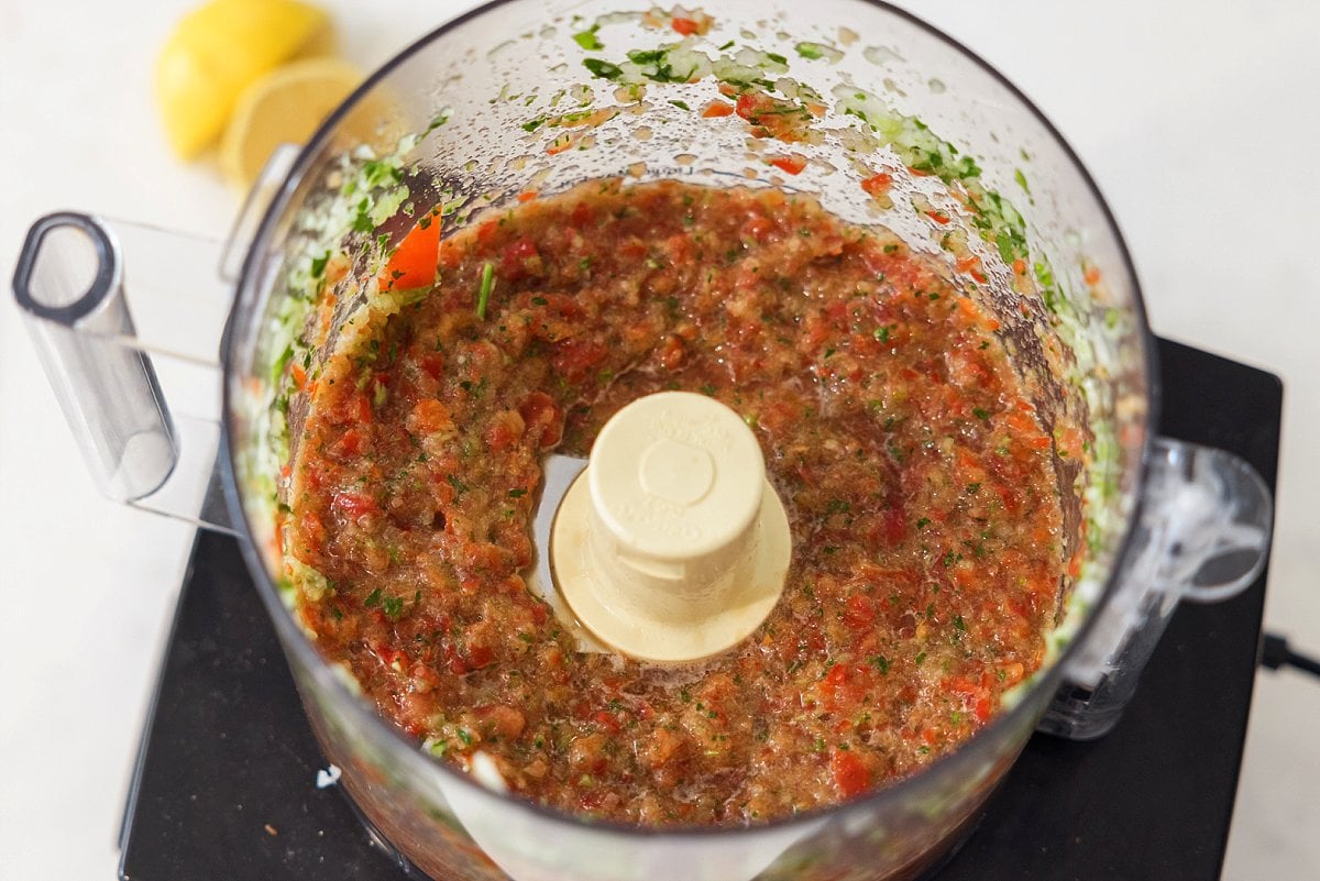 Food processed veggies for vegan kibbeh