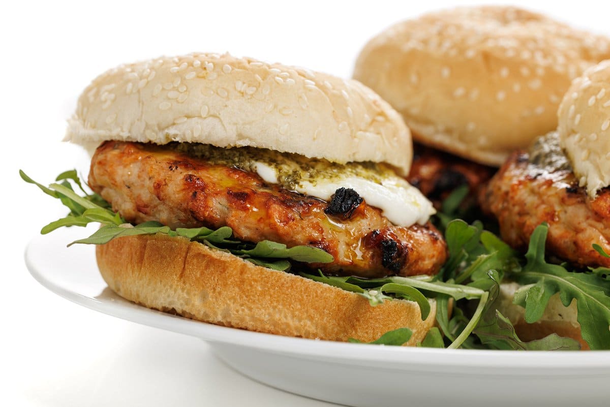 Grilled turkey burgers with pesto.
