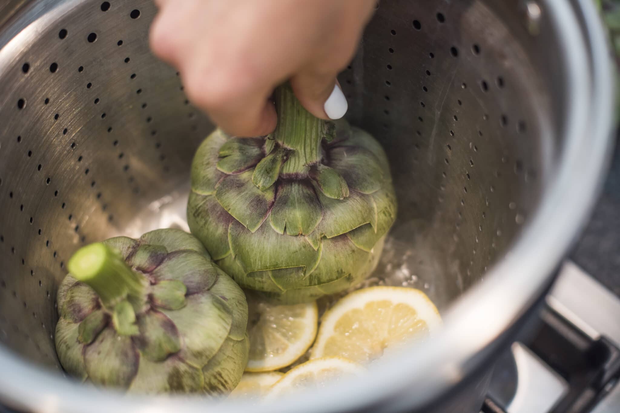 How to cook artichokes