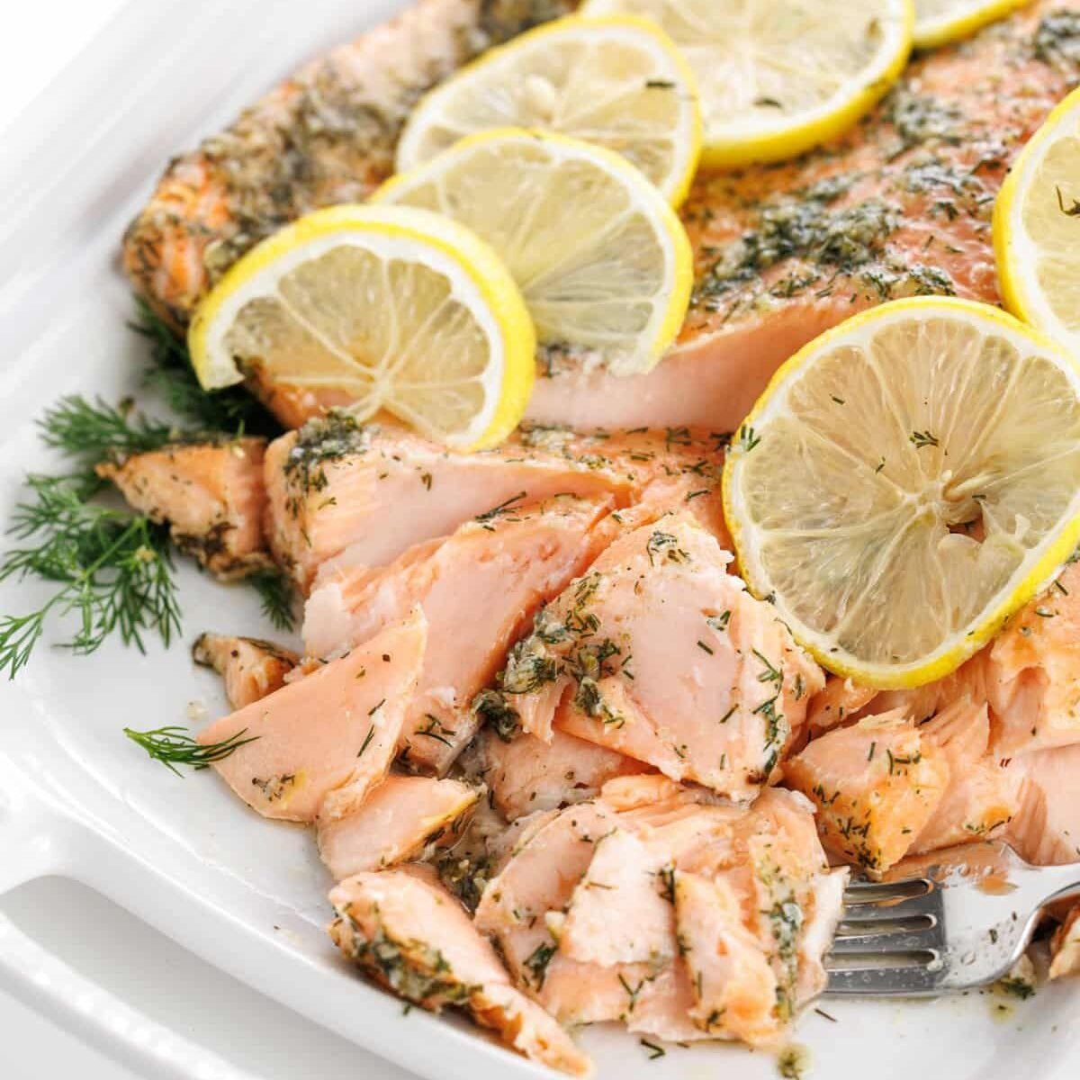 Garlic and Dill Roasted Salmon